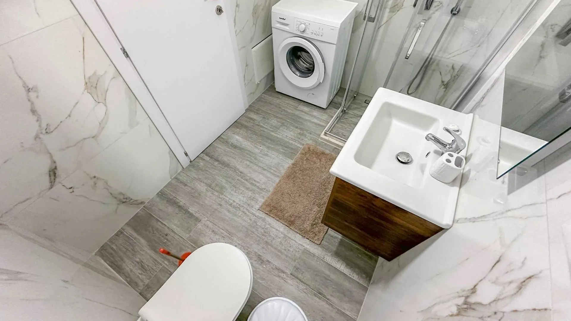 Hotel Interstellar 830 Durrës