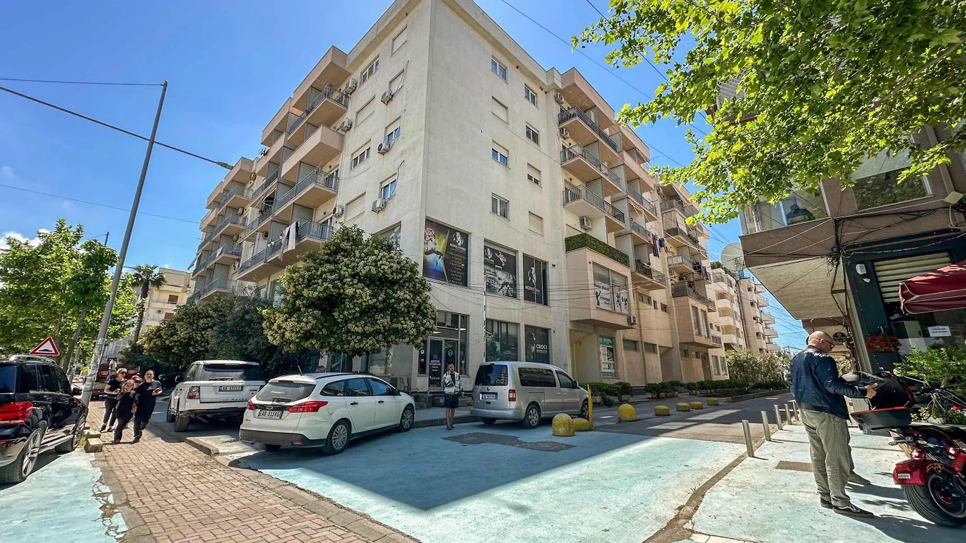 Hotel Interstellar 830 Durrës